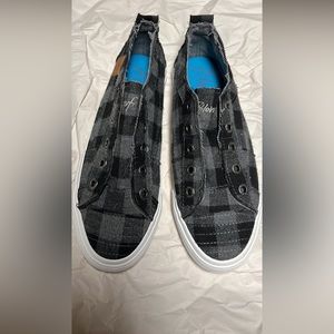 Size 9 Blowfish Slip On Sneakers